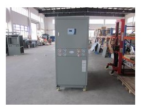 中低溫冷水機組